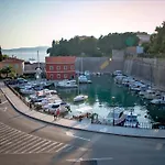 Anna * Zadar